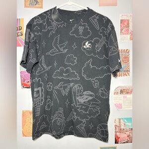 Nike Men’s Black Graphic “Just Do It” T‑Shirt